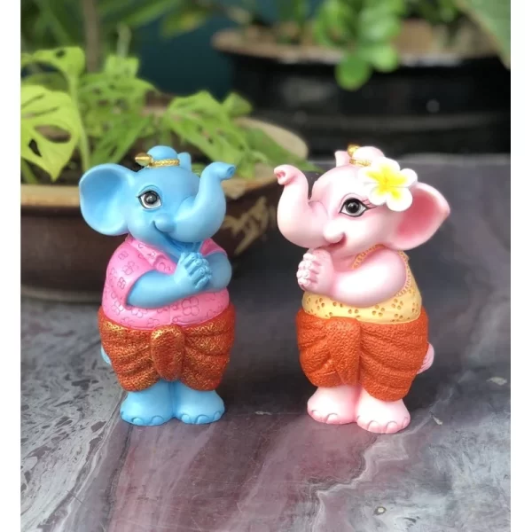 Tượng voi xin chào - Voi nam và voi nữ
