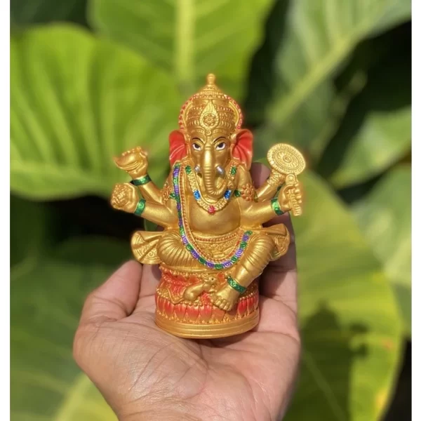 Tượng thần Ganesha 4 tay – Dáng Ekadanta Kanapati – Ngồi trên đài sen – Phong cách Ấn Độ cổ