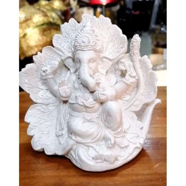 Tượng voi Ganesh Ngồi trong hoa dâm bụt - Màu trắng ngà - Có 2 kích thước - Ảnh 7