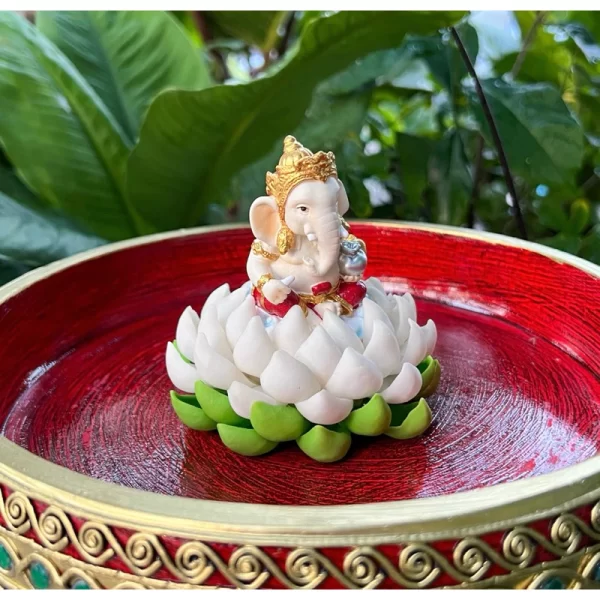 Tượng Ganesha Phong Thái Vương Giả – Phiên Bản Ngồi Bệ Mây – Màu Đỏ & Xanh – Cao 6 cm - Ảnh 2