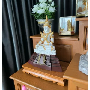 Tượng Phật Mahachakraphat – Phiên Bản Gốc Trắng Trì Vàng – Mặt Đế 5 inch – Cao 28 cm