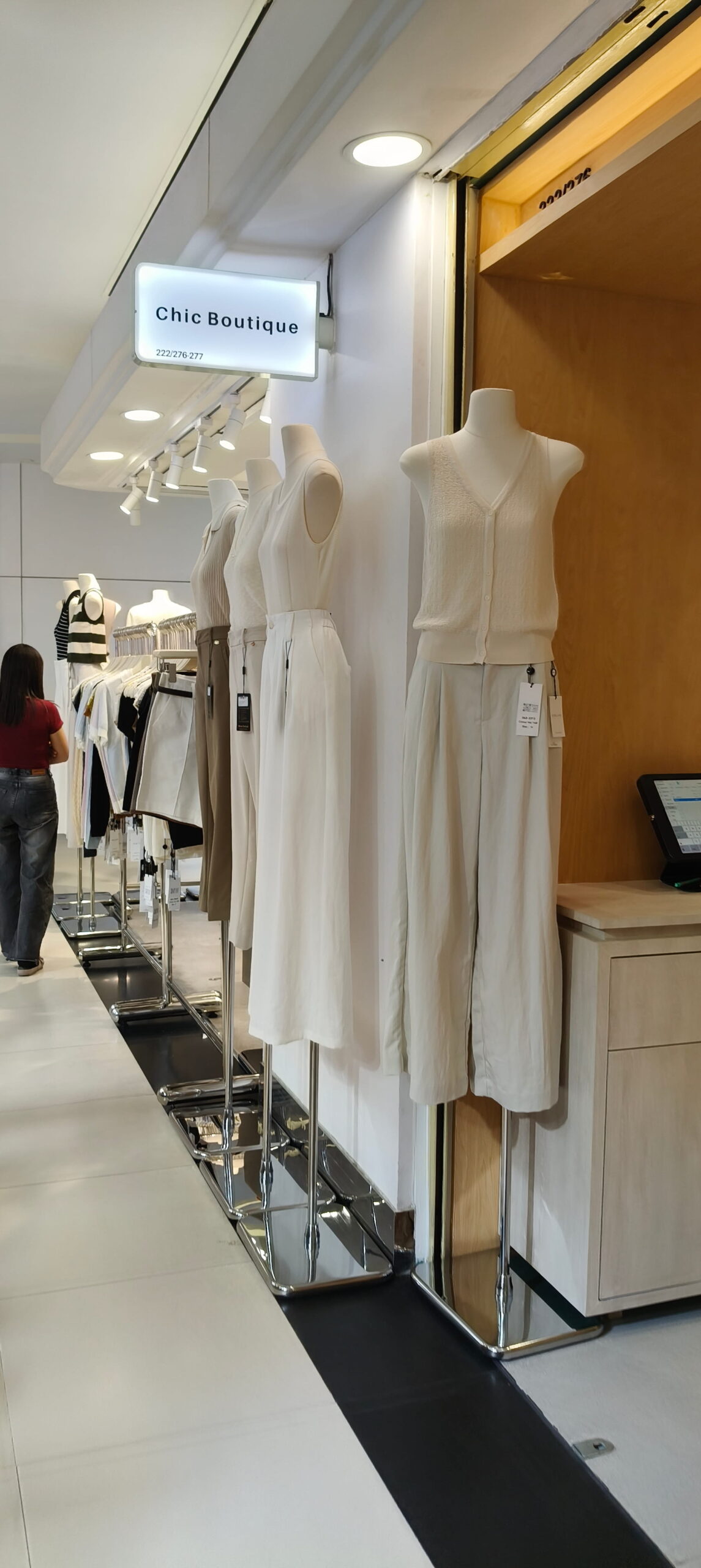 Chic Boutique - Ảnh 3
