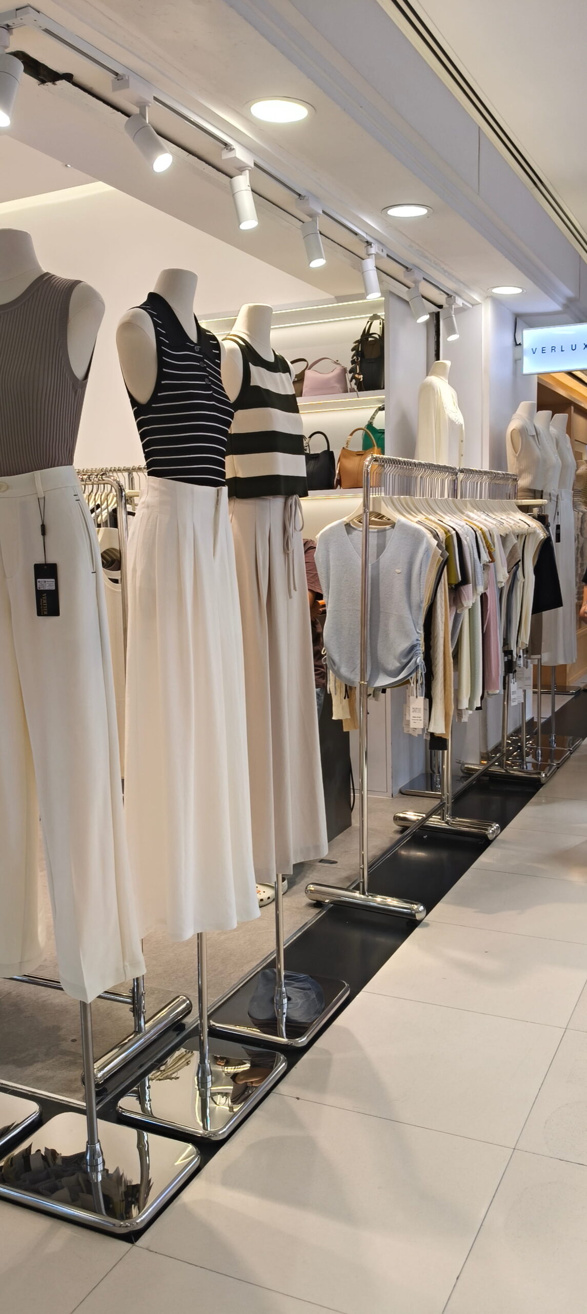 Chic Boutique - Ảnh 5
