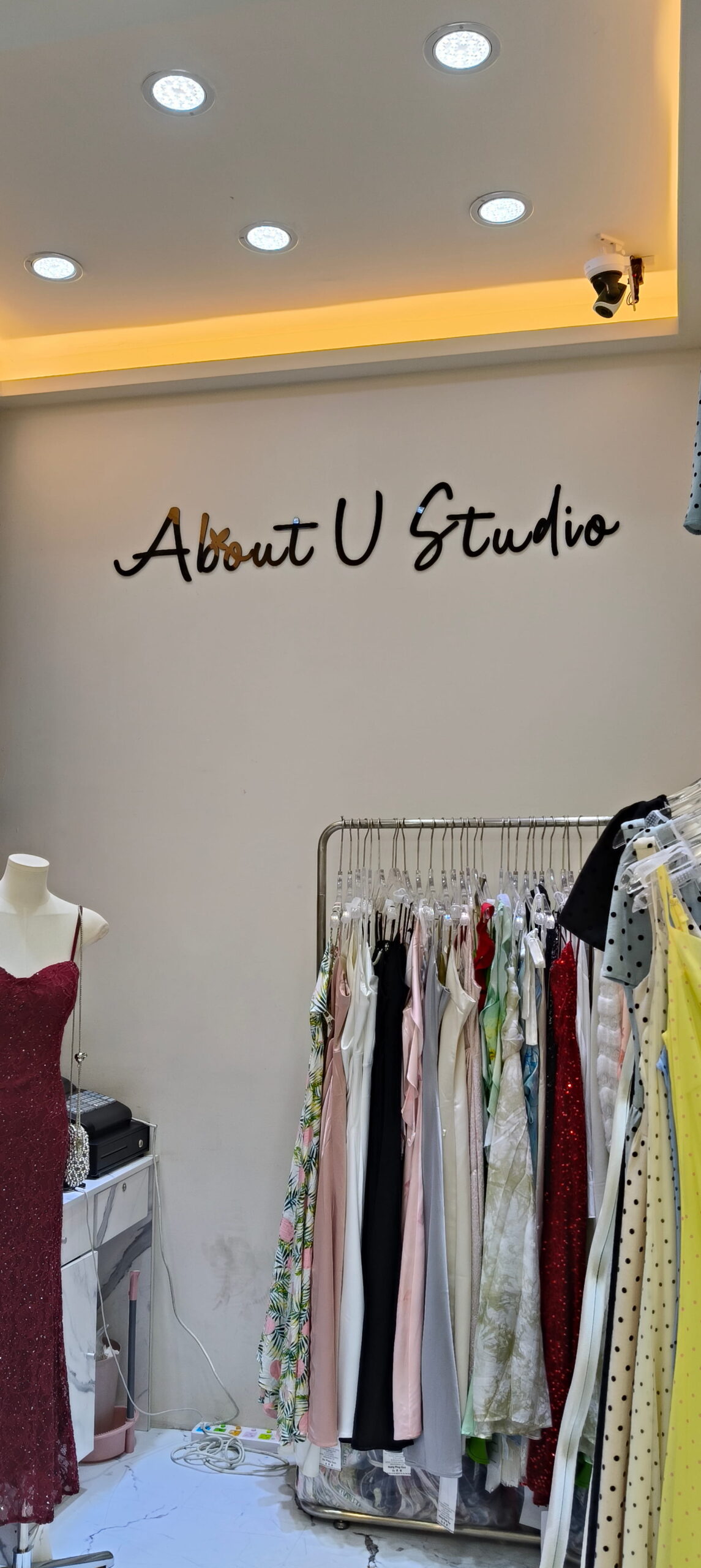 About U Studio - Ảnh 3
