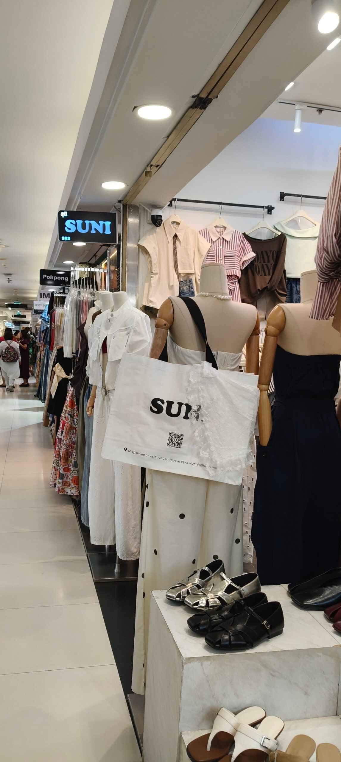SUNI - Ảnh 3