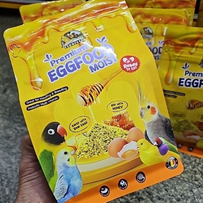 Premium Eggfood Moist hiệu Farmland, dòng pate trứng ẩm cao cấp dành cho chim sinh sản và thay lông.